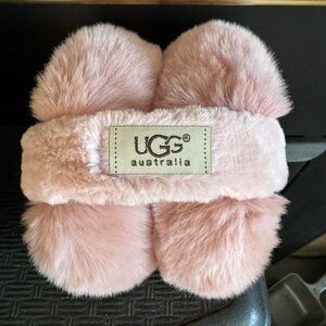 Dusty rose fuzzy earmuffs